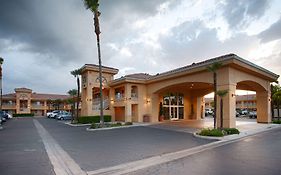 Best Western Inn & Suites למור Exterior photo