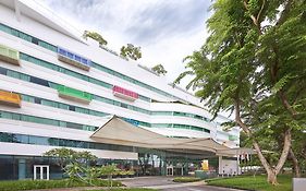 סינגפור Village Hotel Changi By Far East Hospitality Exterior photo