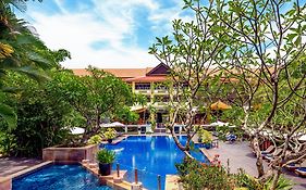 סיאם ריפ Victoria Angkor Resort & Spa Exterior photo