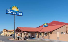 Days Inn By Wyndham גרנטס Exterior photo