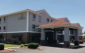 מלון La Quinta By Wyndham אליזבתטאון Exterior photo