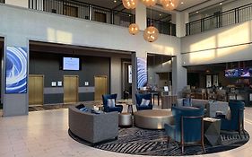 Doubletree Suites By Hilton Hotel & Conference Center Chicago-דאונרס גרוב Exterior photo