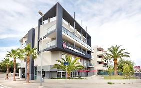 מלון Best Western Plus Antibes Riviera Exterior photo