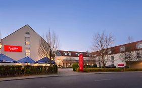 מלון Schwaig bei Nürnberg Ramada By Wyndham Muenchen Airport Exterior photo