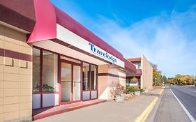 Travelodge By Wyndham קליספל Exterior photo