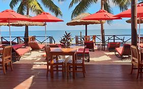נאדי Ramada Suites By Wyndham Wailoaloa Beach Fiji Exterior photo