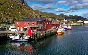 מלון בלסטאד Fish Factory -The Real Lofoten Experience Exterior photo