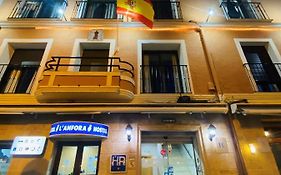 מלון דניה Hostal L'Anfora Exterior photo