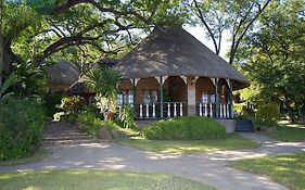 מפלי ויקטוריה Stanley And Livingstone Game Reserve Exterior photo