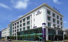 טאינאן Taipung Suites Exterior photo