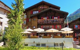 מלון לויקרבאד Alpina Exterior photo