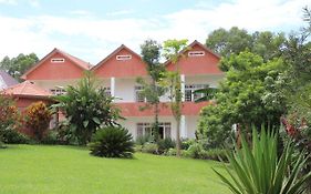 Butare Hotel Maisons-Sifa Exterior photo