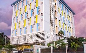 Hotel Citradream Tugu יוגיאקרטה Exterior photo