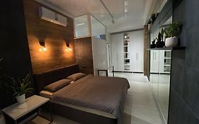 צ'יסינאו Business Double Room Lux Apartment In The Center Exterior photo