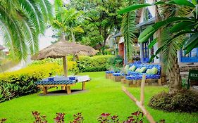 גיסני Palm Garden Resort Exterior photo