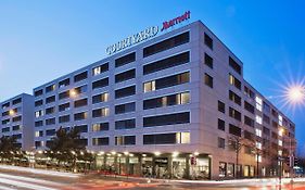 מלון Courtyard By Marriott Zurich North Exterior photo