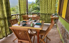 מאריגוט Serenity Lodges Dominica Exterior photo