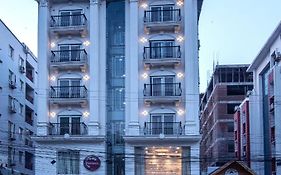 היידראבד M Square Hotel Exterior photo