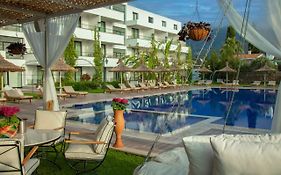 קיירניה Palmonte Suites Hotel & Spa Exterior photo