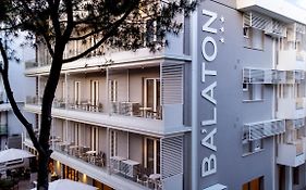 ריצ'יונה Hotel Balaton Exterior photo