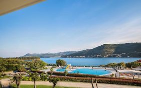 Club Dubrovnik Sunny Hotel Exterior photo