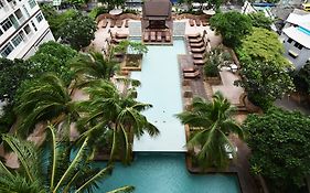 בנגקוק Century Park Hotel - Sha Extra Plus Exterior photo