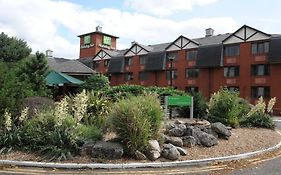 Holiday Inn Northampton, An Ihg Hotel Exterior photo