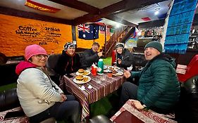 Lukla Lama Hotel - Cafe De Himalaya Exterior photo