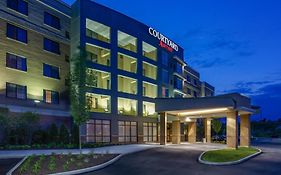 מלון קרנברי טאונשיפ Courtyard By Marriott Pittsburgh North/Cranberry Woods Exterior photo