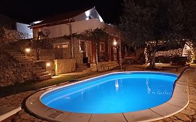 הוילה פונאנט Holiday House Pulina Exterior photo