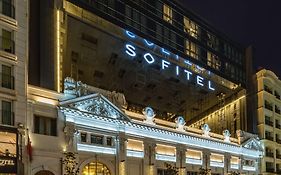 מלון Sofitel Istanbul Taksim Exterior photo