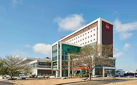 מלון Ibis Cancun Centro Exterior photo