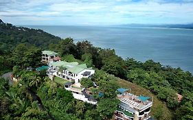 מנואל אנטוניו Oceans Two Resort Exterior photo