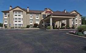 Hampton Inn & Suites צ'יליקות Exterior photo