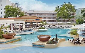 מלון Port of Spain Hilton Trinidad & Conference Centre Exterior photo