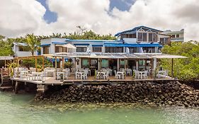פורטו איורה Blu Galapagos Sustainable Waterfront Lodge Exterior photo