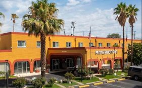 נוגאלס Hotel Americana Exterior photo