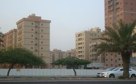 Mahboula Red Tower Furnished Apartments Exterior photo