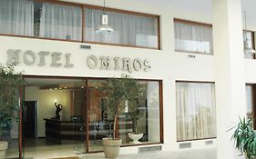 אתונה Omiros Hotel Exterior photo