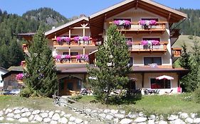 קאנזיי Hotel Dolomites Inn Exterior photo