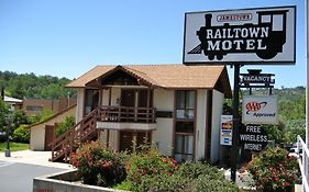 Jamestown Railtown Motel Exterior photo