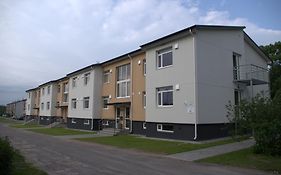 Suuremõisa Hiiumaa Ametikooli Accommodation Exterior photo