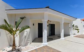 פאלם ביץ' Boutique Hotel Swiss Paradise Aruba Villas And Suites Exterior photo
