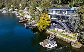 Berowra Calabash Bay Lodge Exterior photo