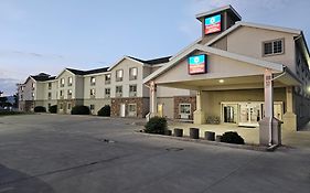 Executive Inn & Suites Extended Stay - ורנל Exterior photo