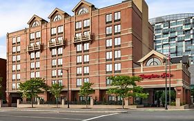 Hampton Inn By Hilton Boston/קיימברידג' Exterior photo