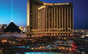 מלון לאס וגאס Mandalay Bay Exterior photo