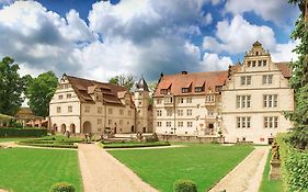 איירזן Schlosshotel Muenchhausen Exterior photo