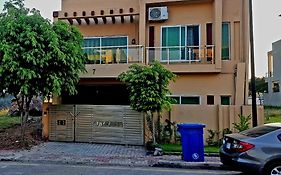 Haven Lodge, Cheerful 3Br In Bahria Enclave איסלמאבד Exterior photo