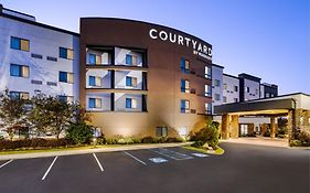 מלון Courtyard By Marriott אוברן Exterior photo